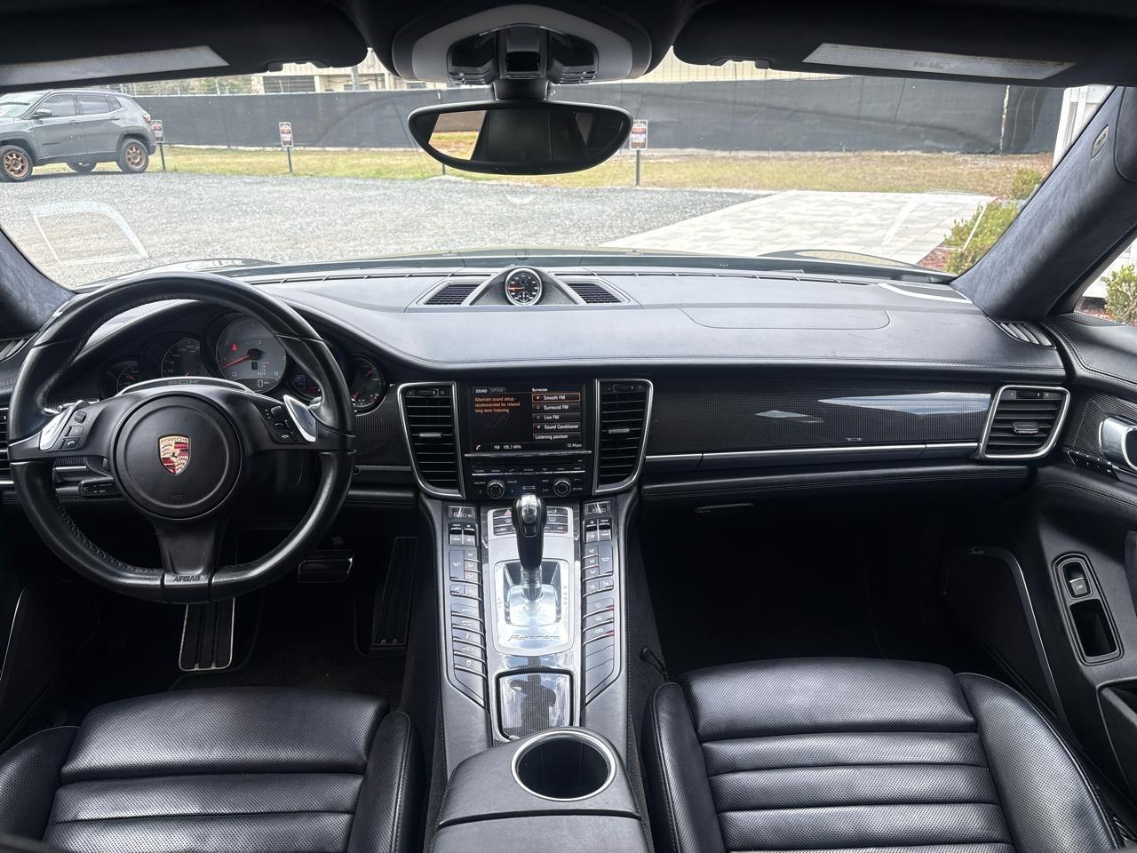 Porsche Panamera GTS 2014