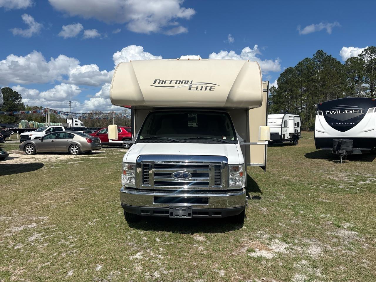 Thor Motor Coach Freedom Elite  2017