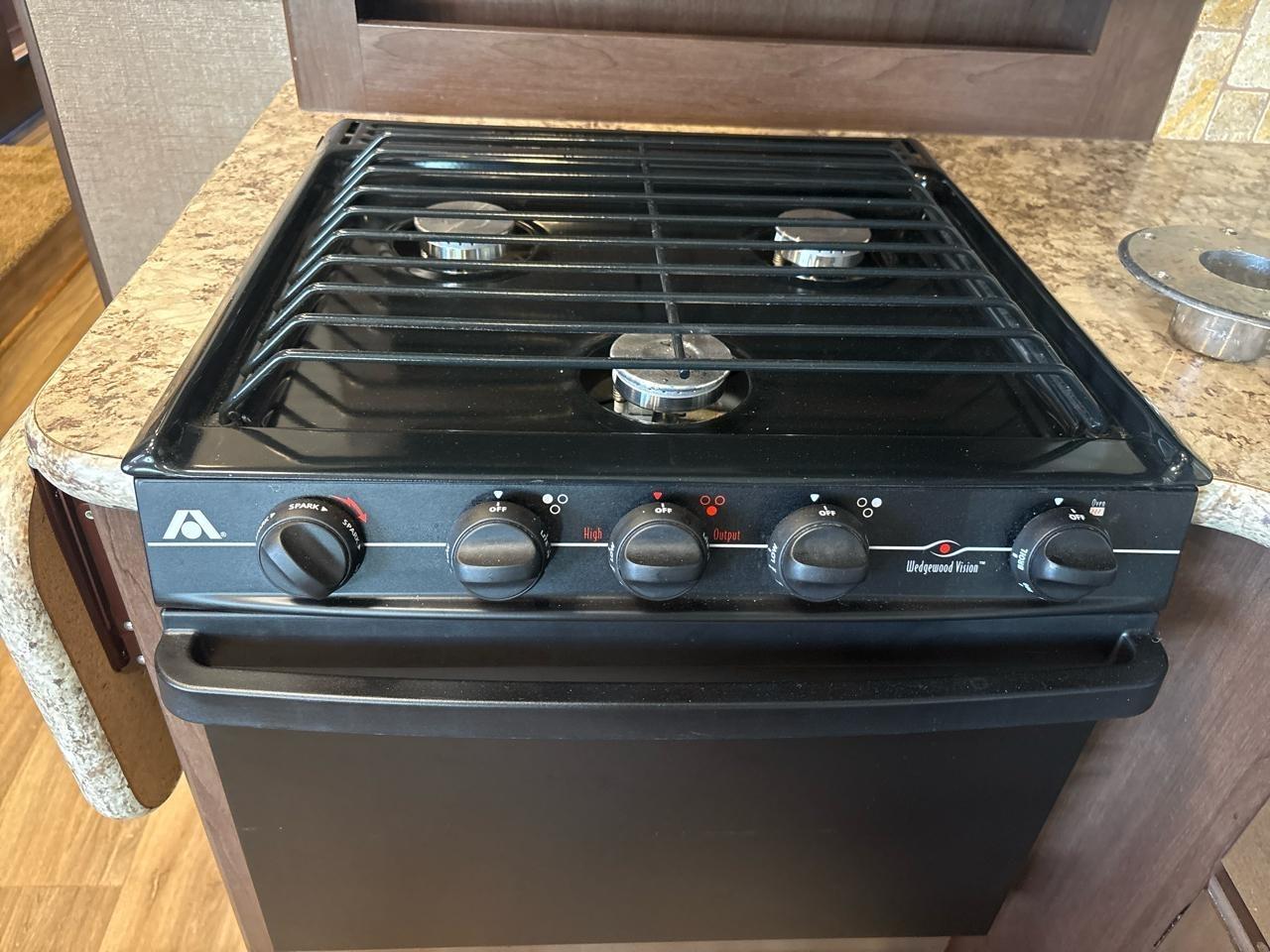 Thor Motor Coach Freedom Elite  2017