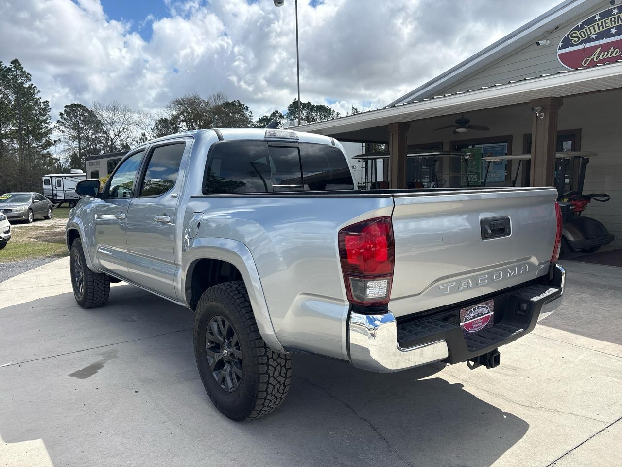 Toyota Tacoma SR5 Double Cab Long Bed V6 6AT 2WD 2022