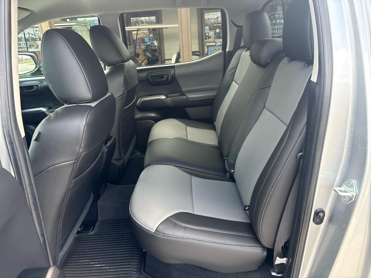 Toyota Tacoma SR5 Double Cab Long Bed V6 6AT 2WD 2022