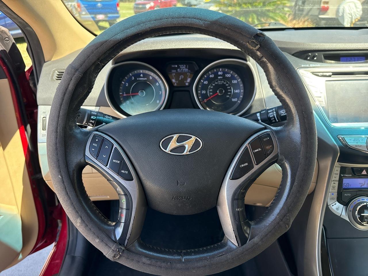 Hyundai Elantra Limited 2013