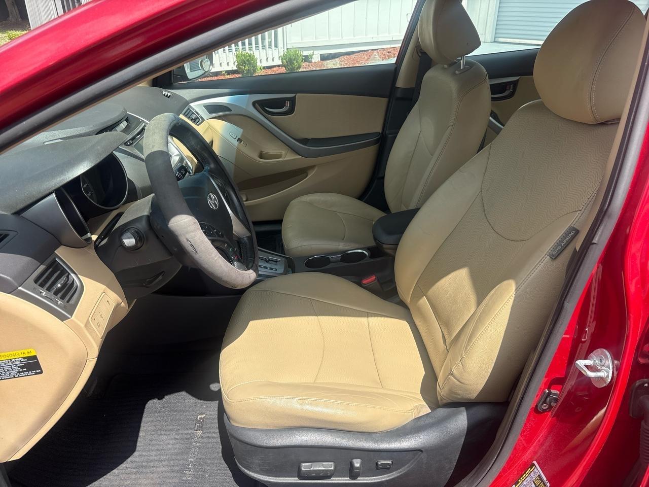 Hyundai Elantra Limited 2013