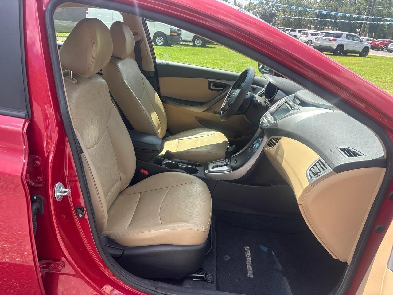 Hyundai Elantra Limited 2013