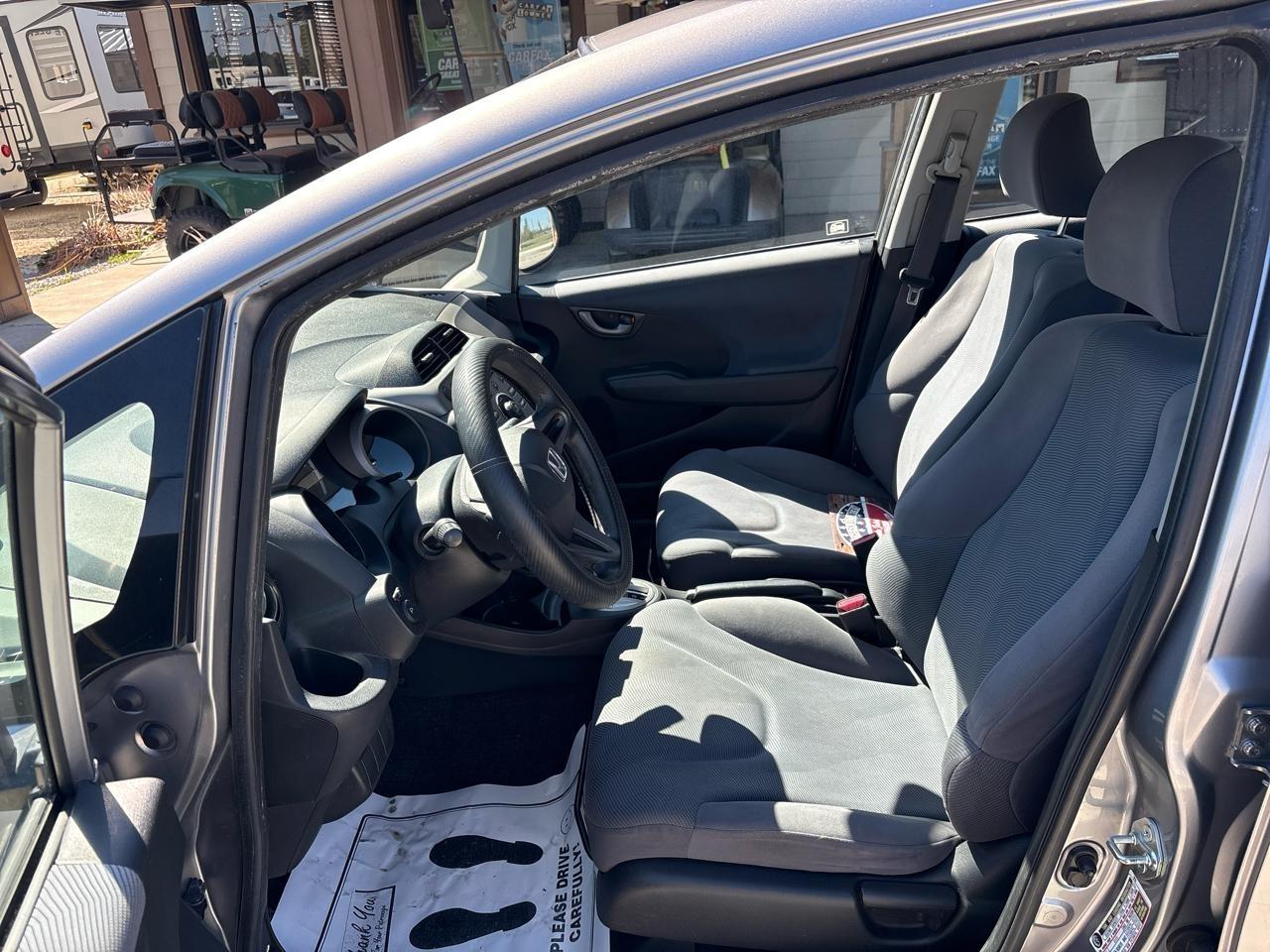 Honda Fit 5-Speed AT 2009