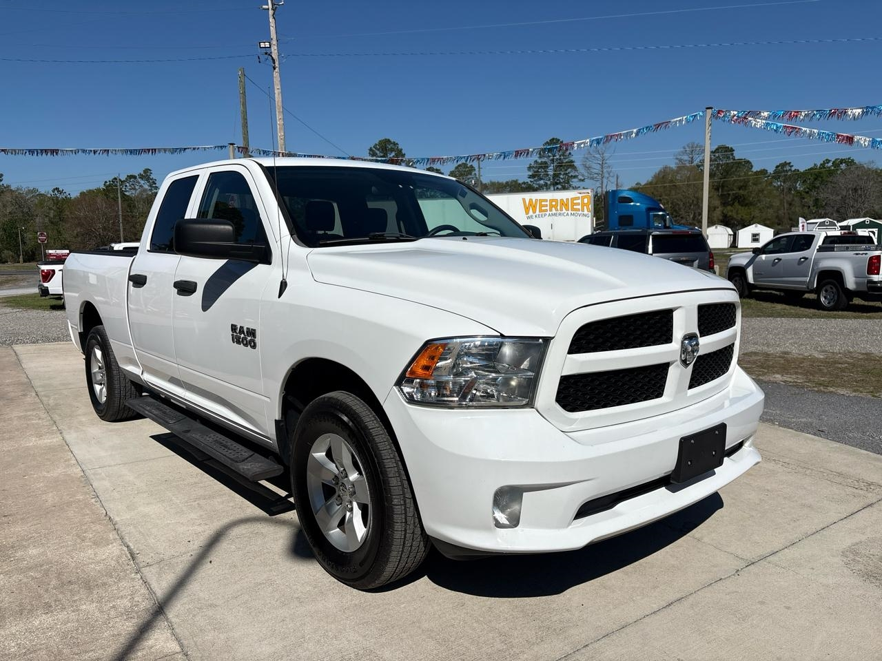 RAM 1500 Classic Tradesman Quad Cab 4WD 2019