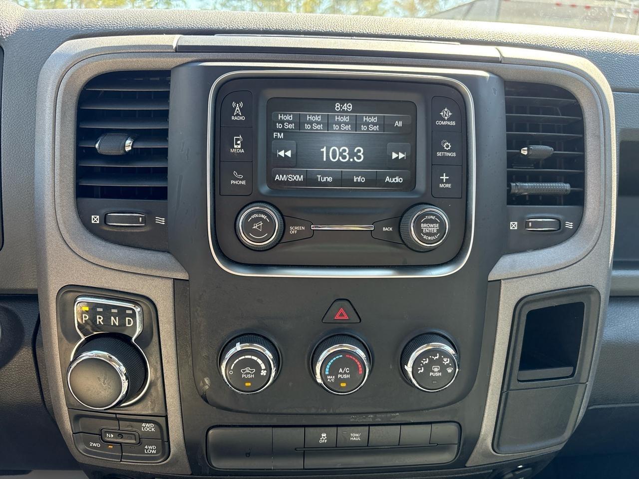 RAM 1500 Classic Tradesman Quad Cab 4WD 2019