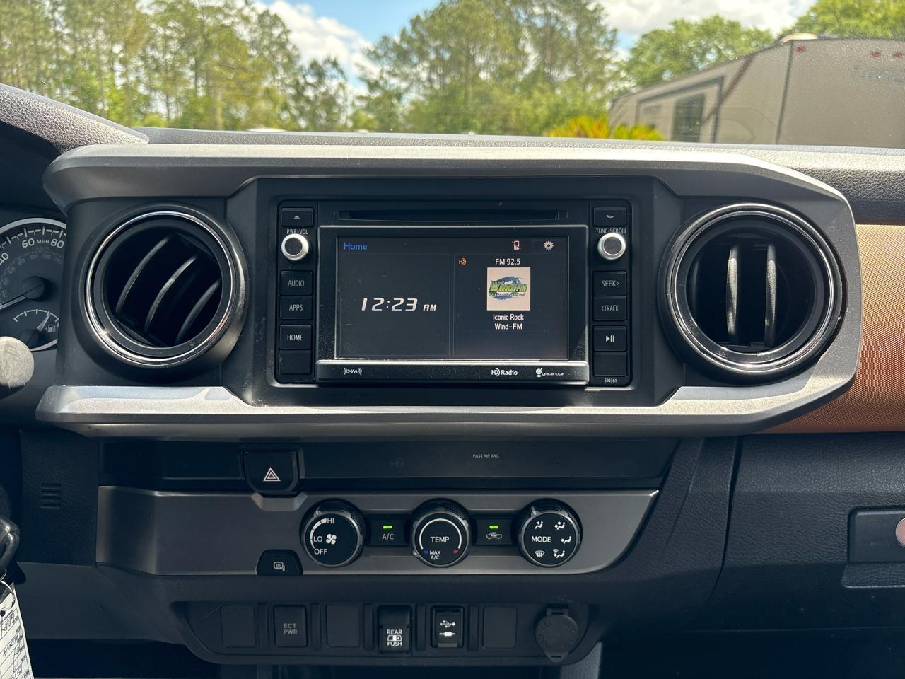 Toyota Tacoma SR5 Double Cab Long Bed V6 6AT 2WD 2019