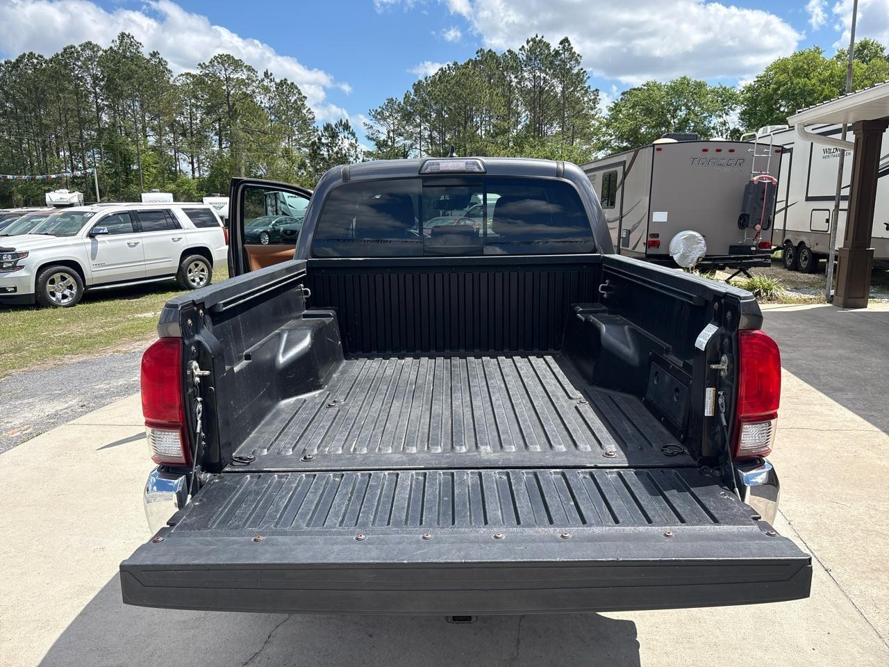 Toyota Tacoma SR5 Double Cab Long Bed V6 6AT 2WD 2019