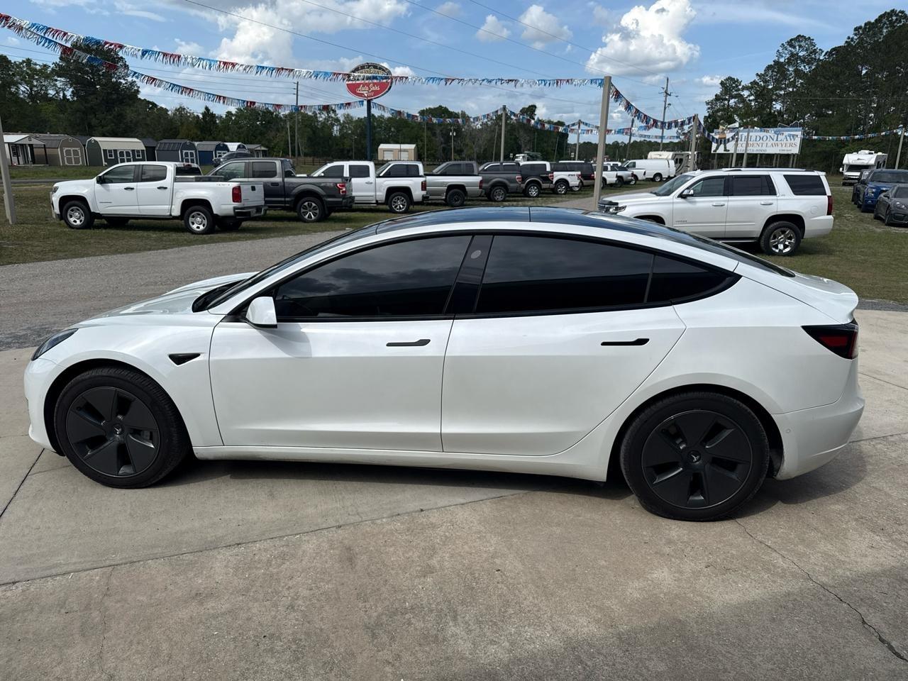 Tesla Model 3 Standard Range Plus 2021