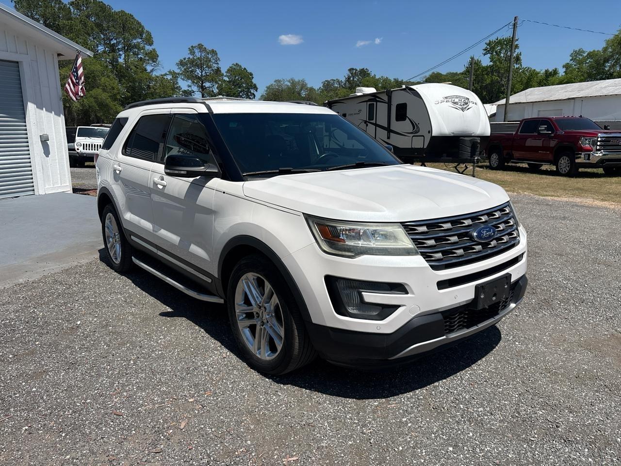 Ford Explorer XLT 4WD 2017