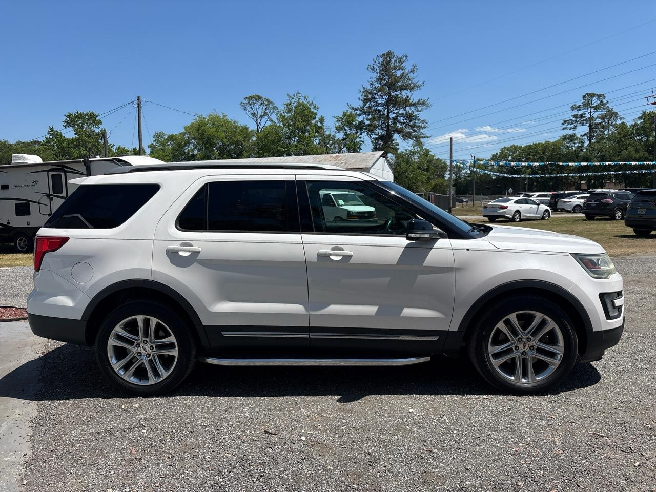 Ford Explorer XLT 4WD 2017