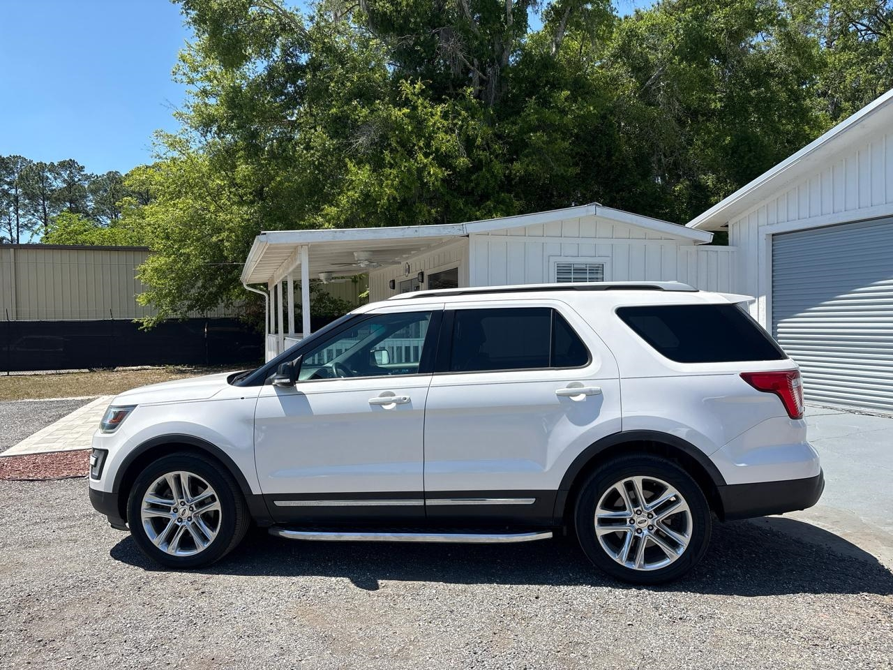 Ford Explorer XLT 4WD 2017