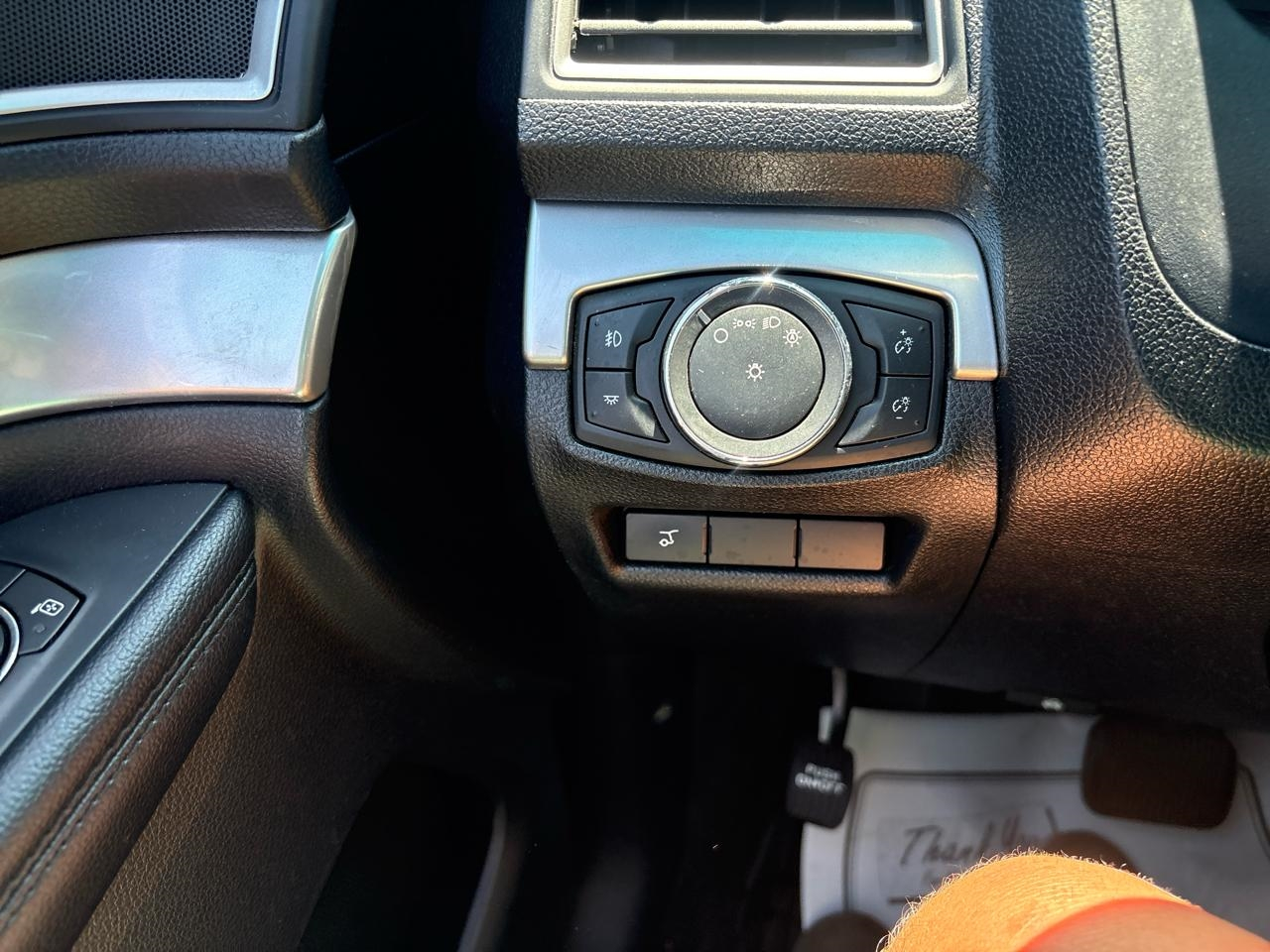 Ford Explorer XLT 4WD 2017