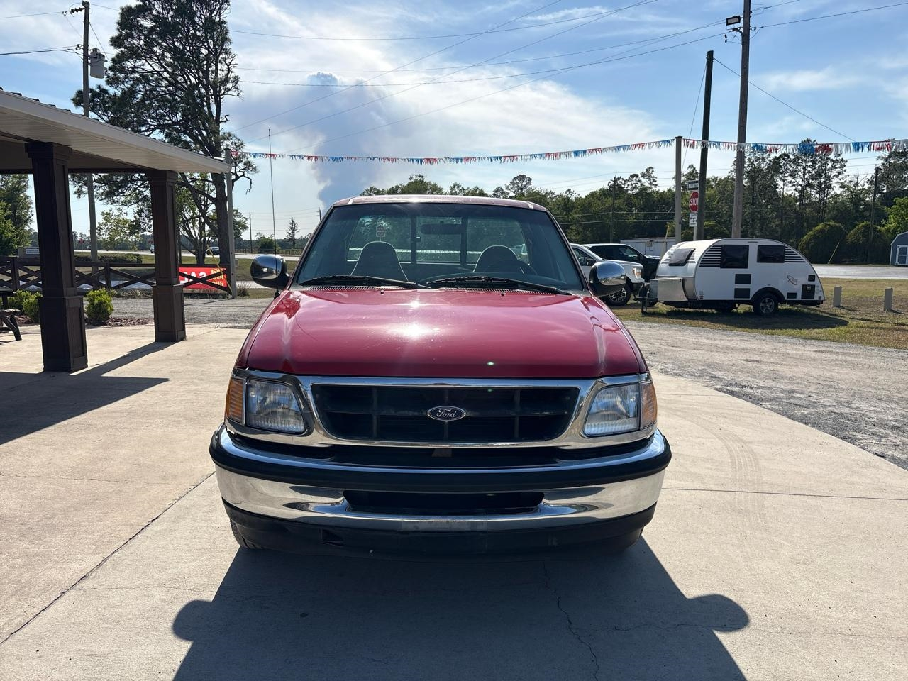 Ford F-150 XL Reg. Cab Long Bed 2WD 1998