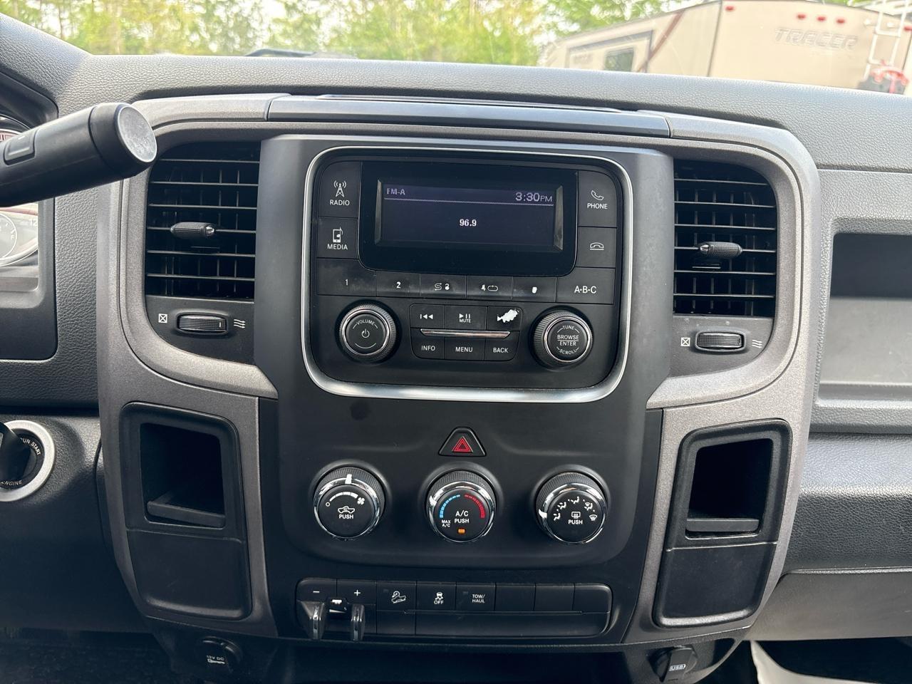 RAM 2500 Tradesman Crew Cab SWB 4WD 2018