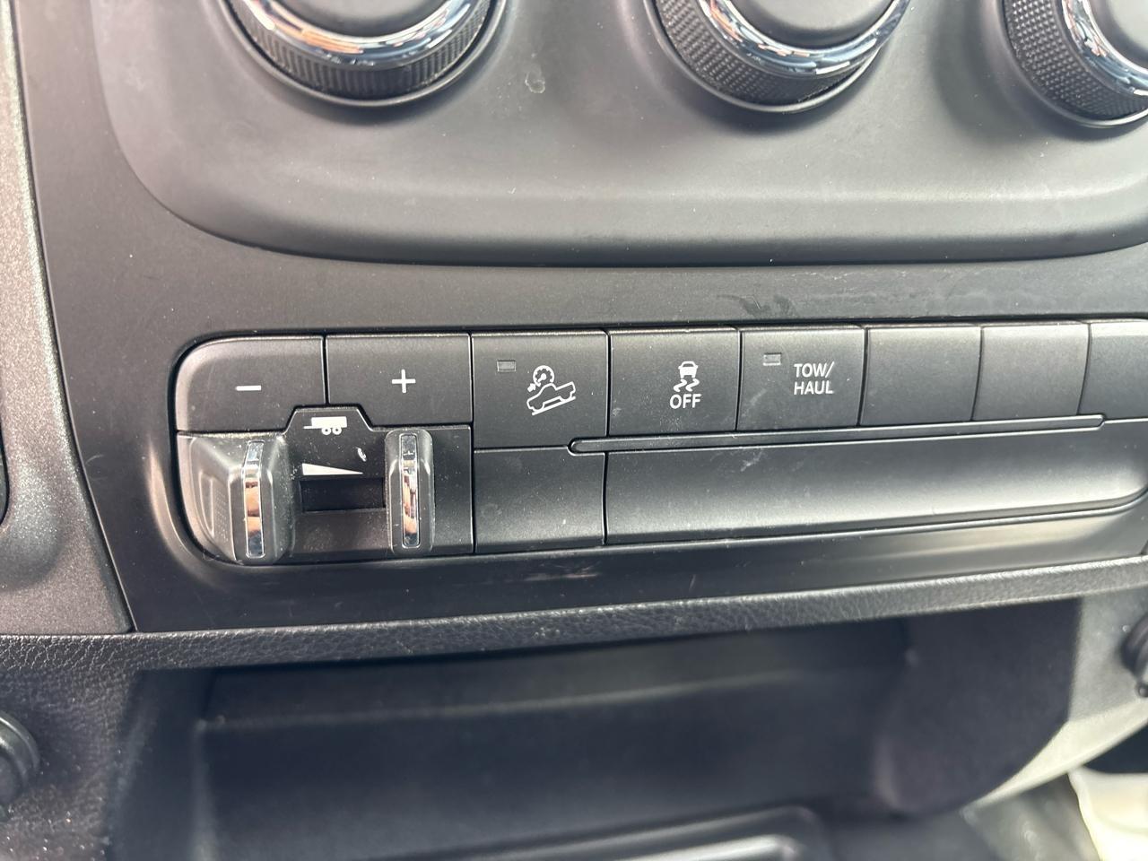 RAM 2500 Tradesman Crew Cab SWB 4WD 2018