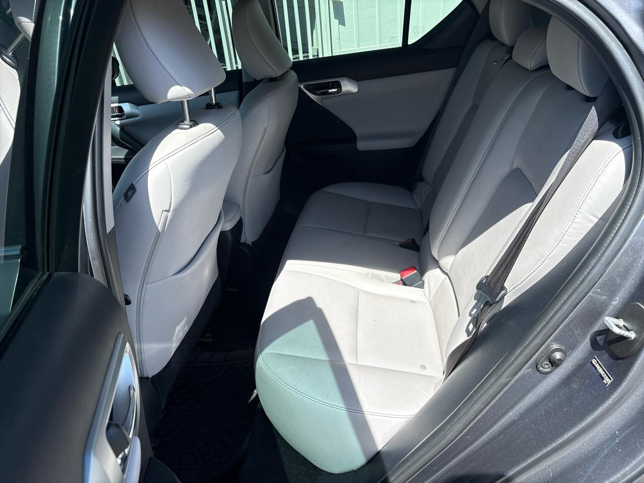 Lexus CT 200h Premium 2012