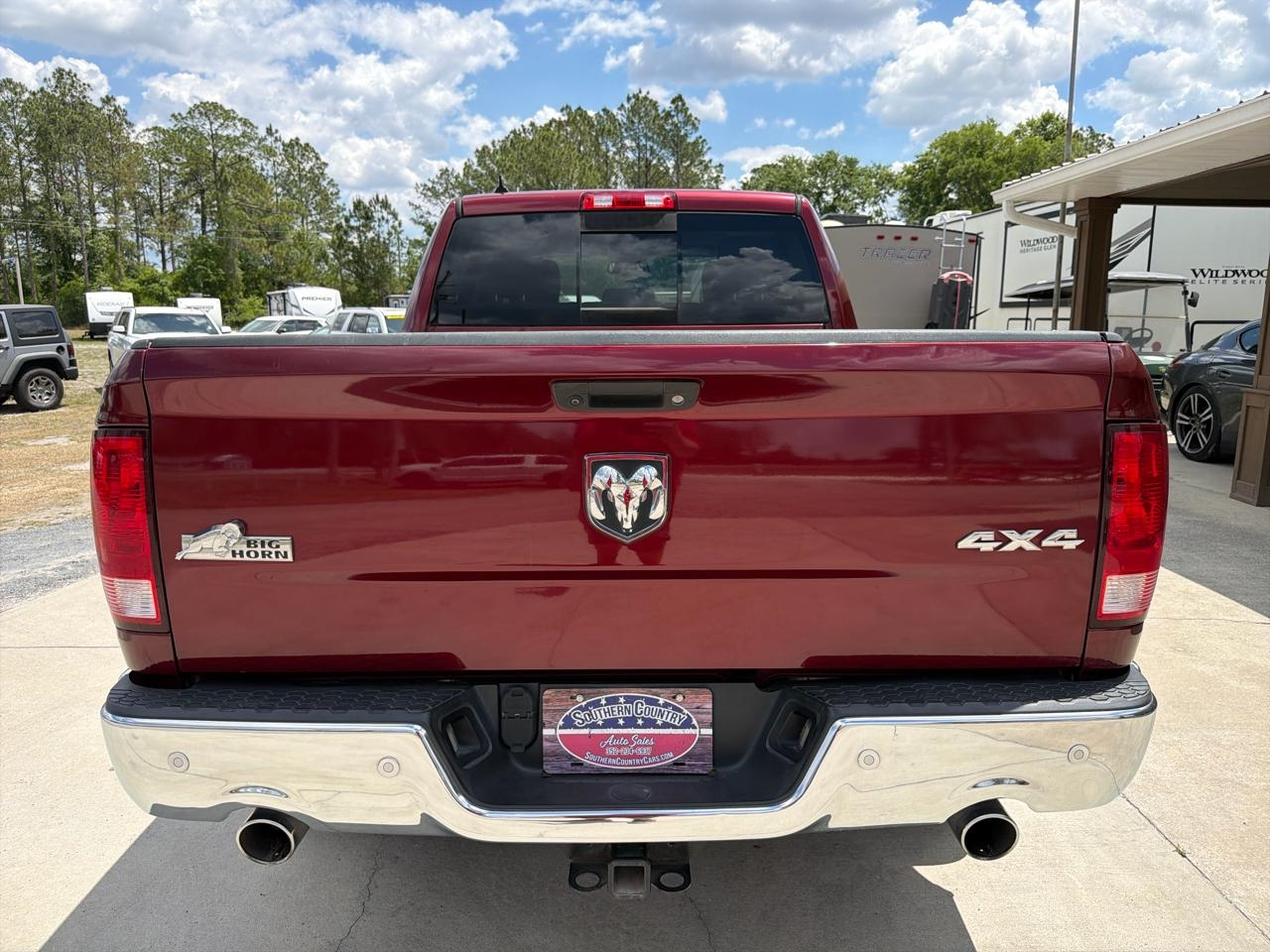 RAM 1500 SLT Crew Cab LWB 4WD 2016