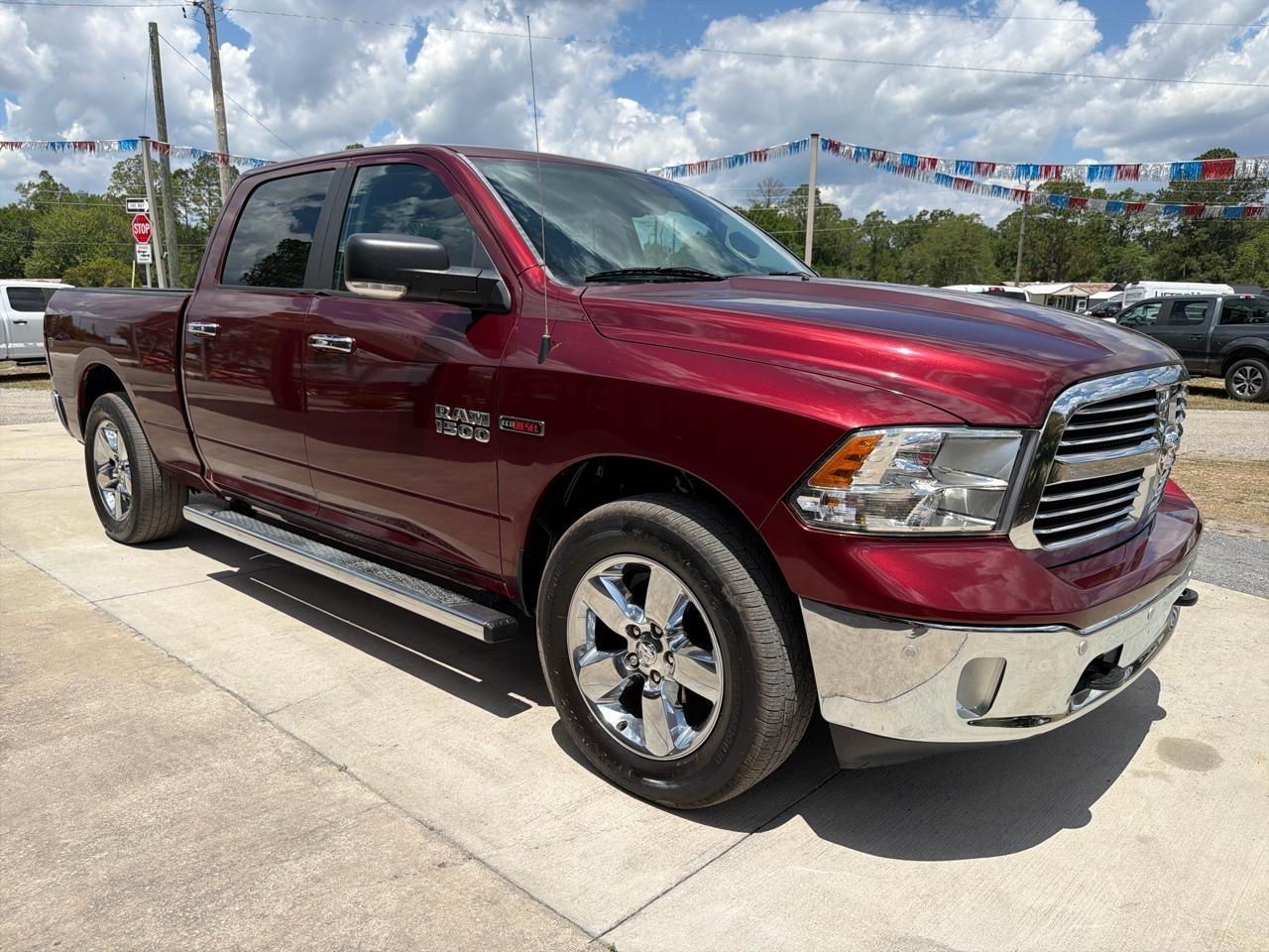 RAM 1500 SLT Crew Cab LWB 4WD 2016