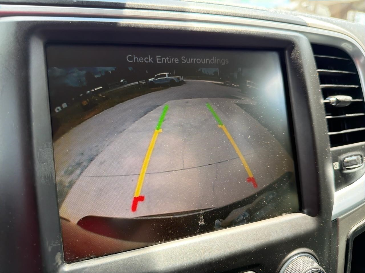 RAM 1500 SLT Crew Cab LWB 4WD 2016