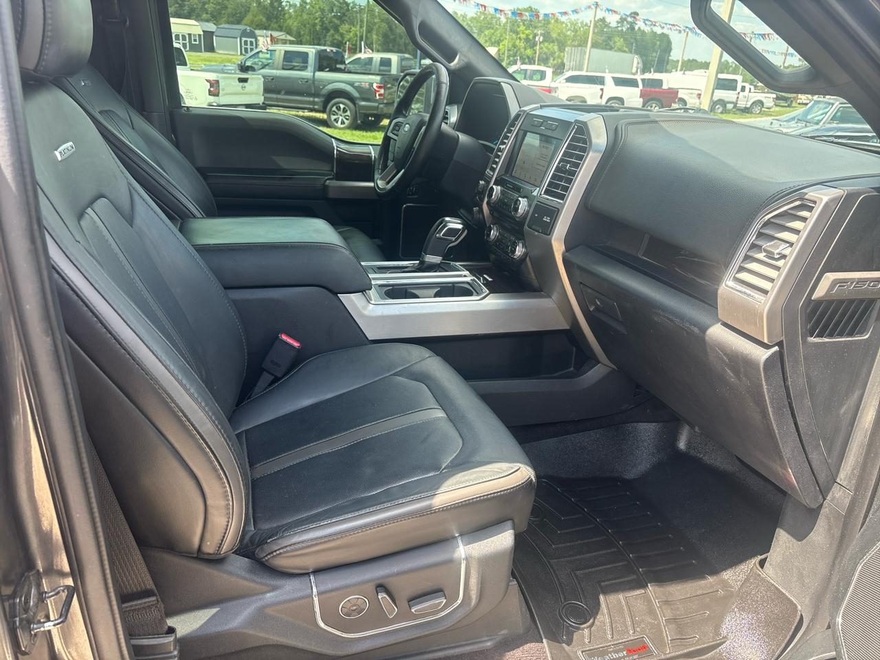 Ford F-150 Platinum SuperCrew 6.5-ft. Bed 4WD 2016