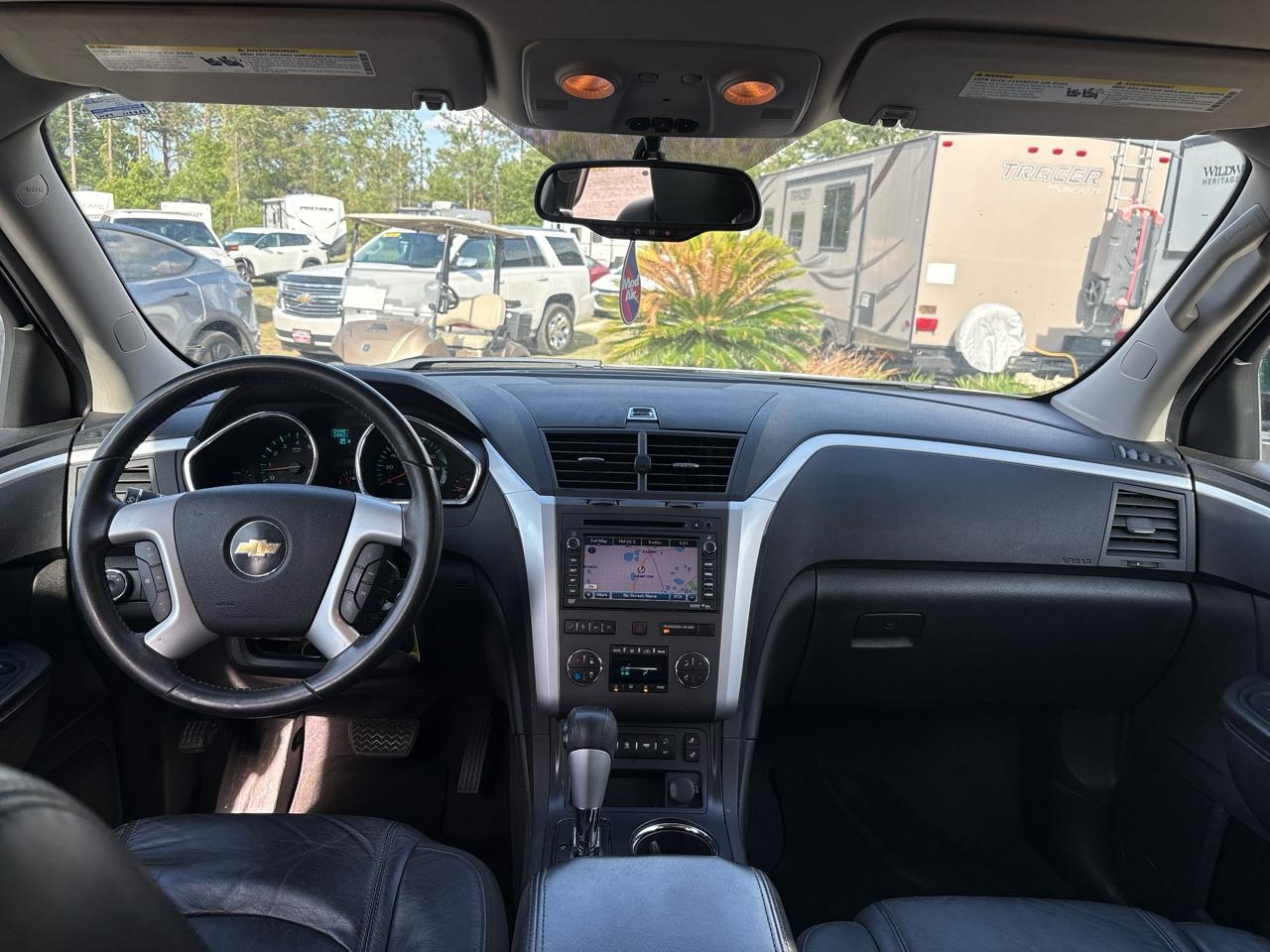 Chevrolet Traverse 2LT FWD 2011