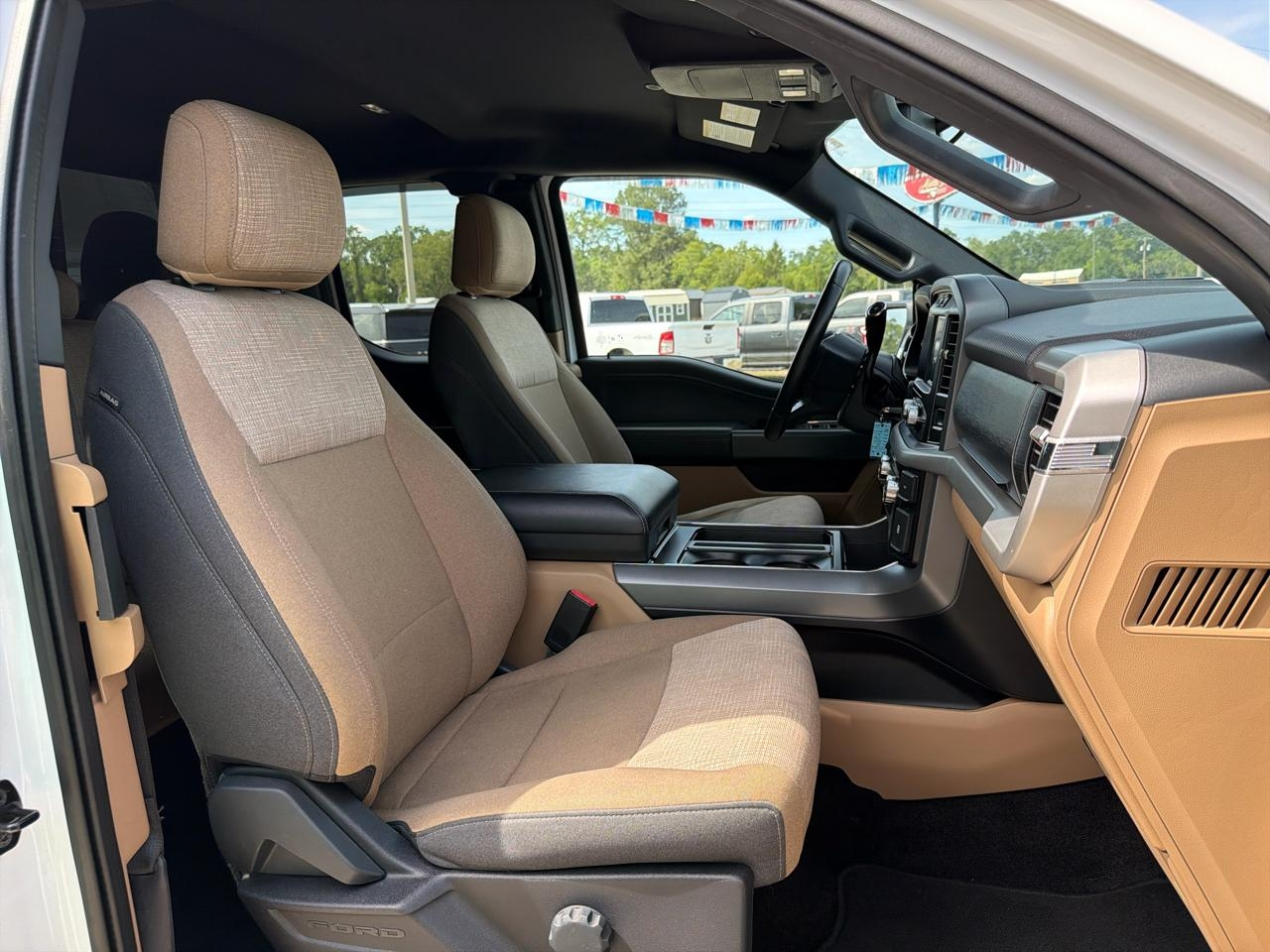Ford F-150 XL SuperCab 8-ft. 2WD 2021