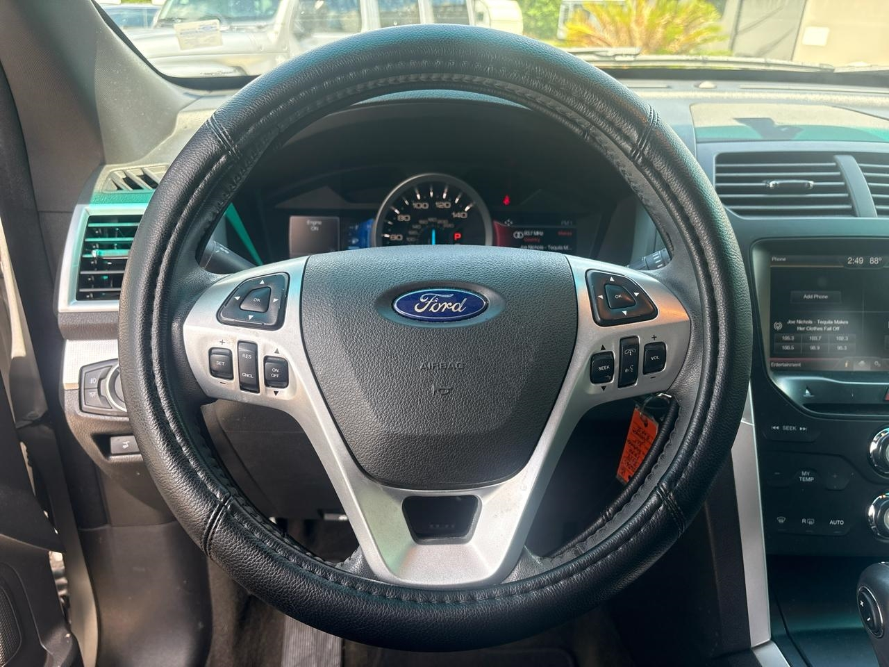 Ford Explorer XLT FWD 2014