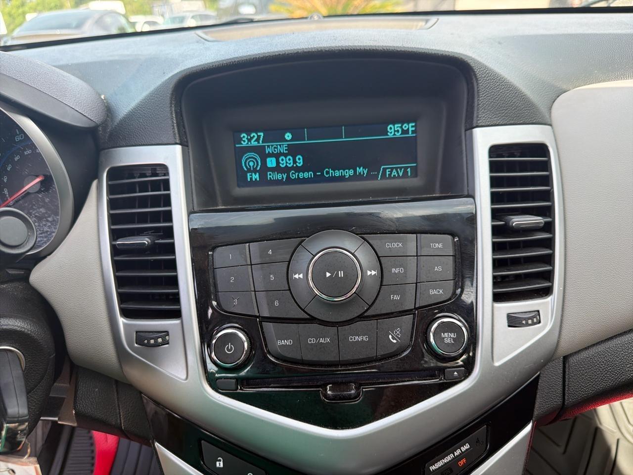 Chevrolet Cruze LS Auto 2014