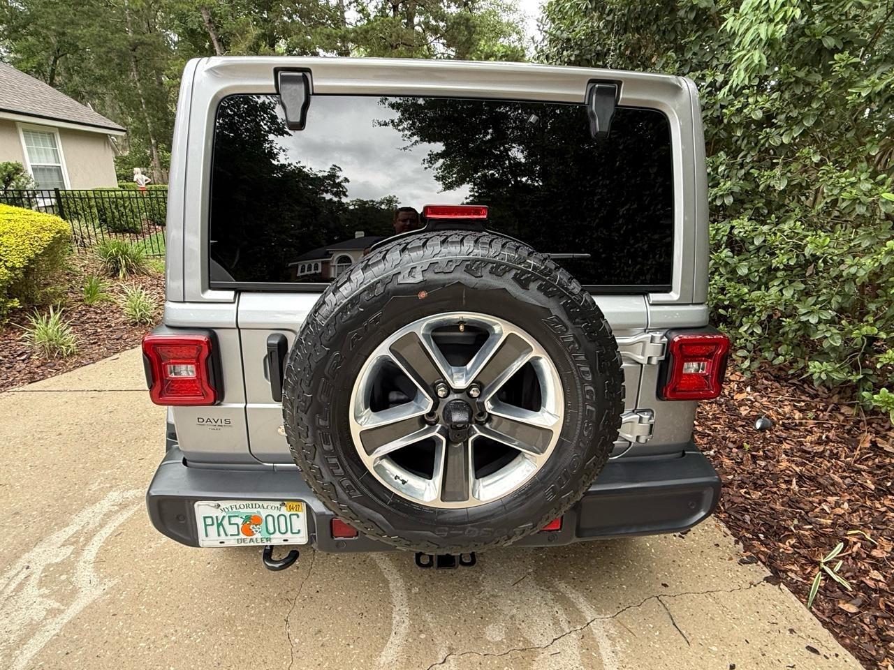 Jeep Wrangler Unlimited Sahara 2019