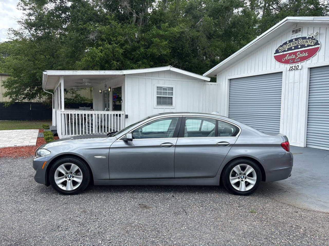 BMW 5-Series 528i 2013