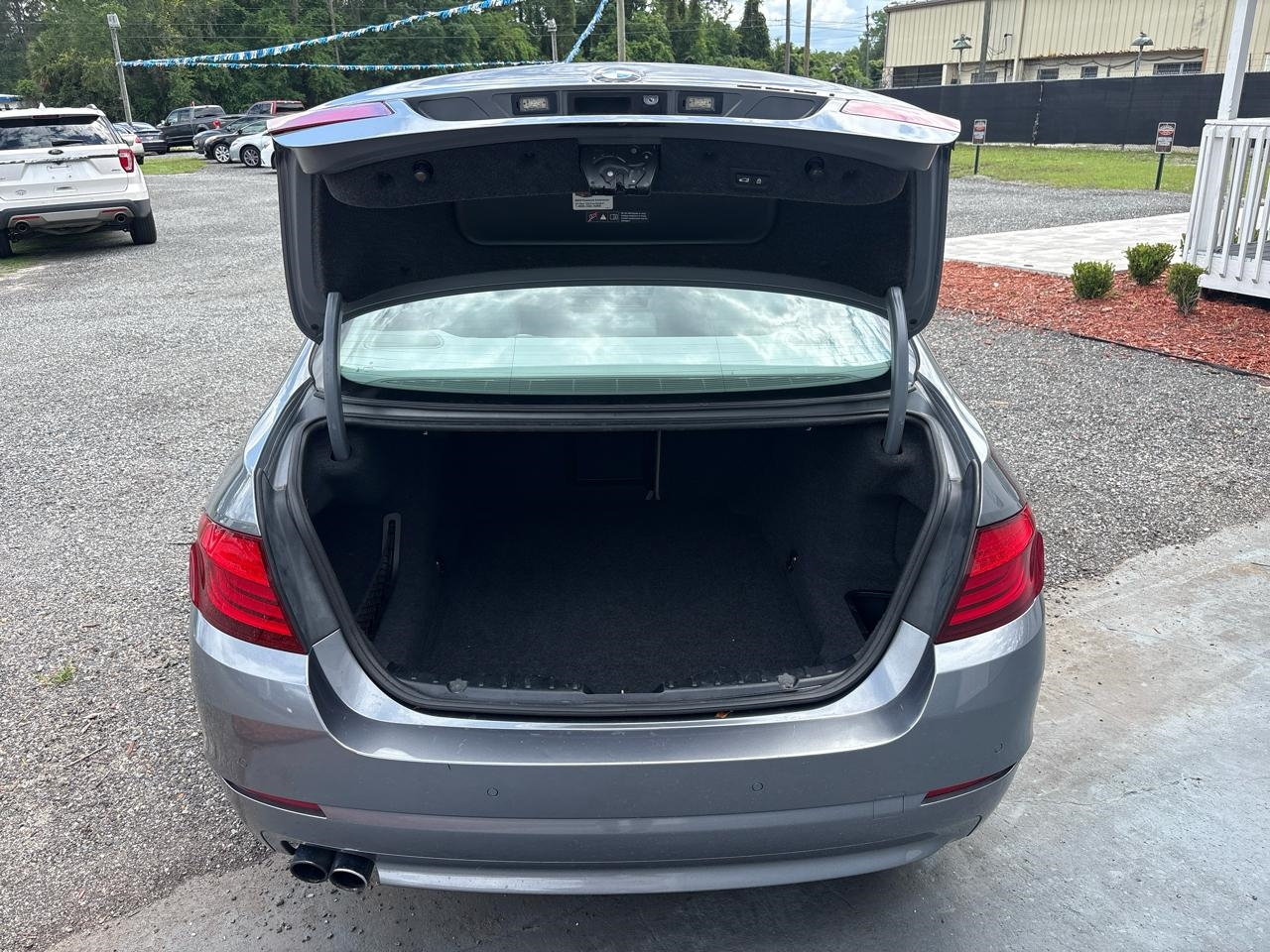 BMW 5-Series 528i 2013