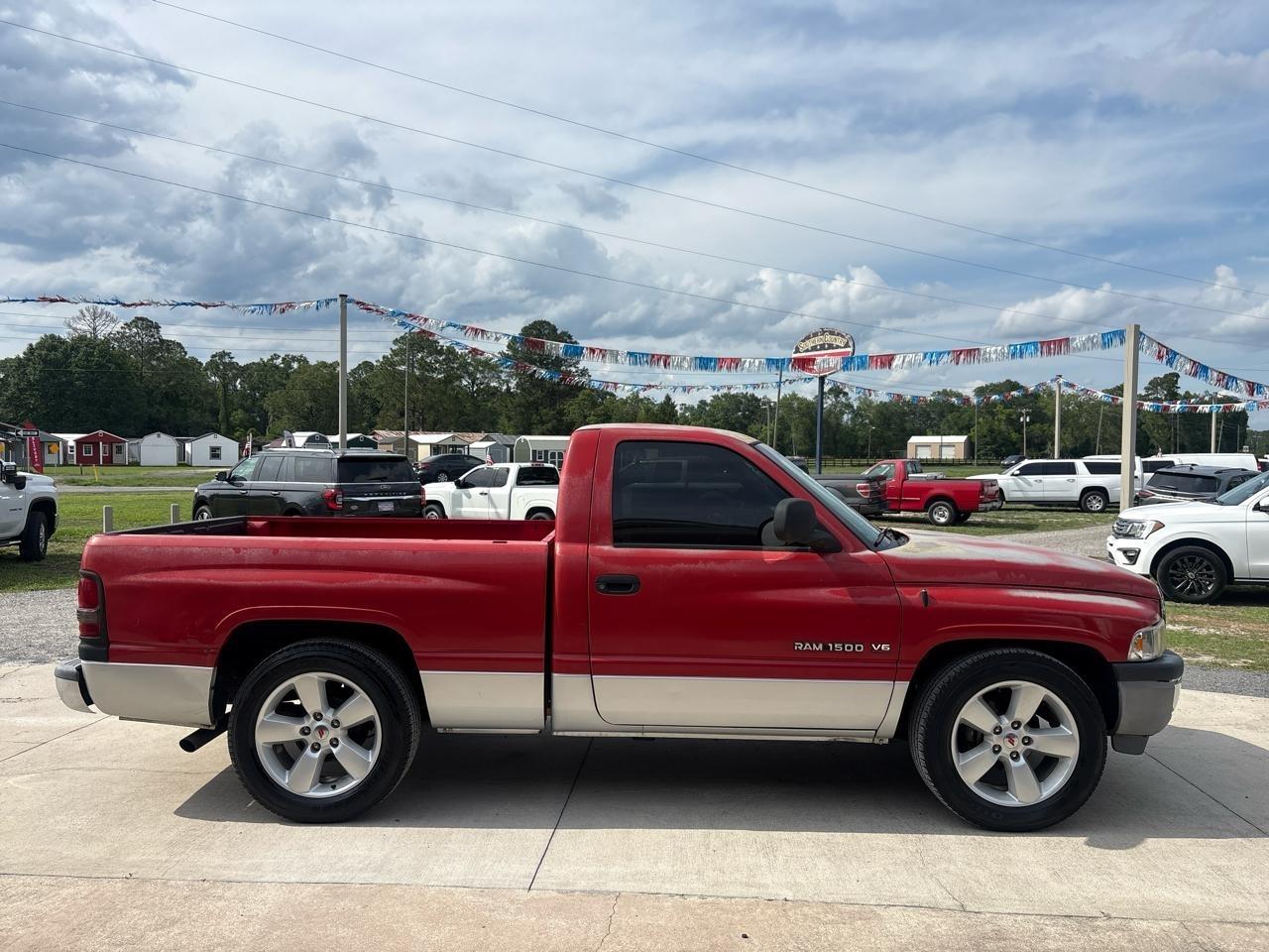 Dodge Ram 1500 Reg. Cab Short Bed 2WD 2001