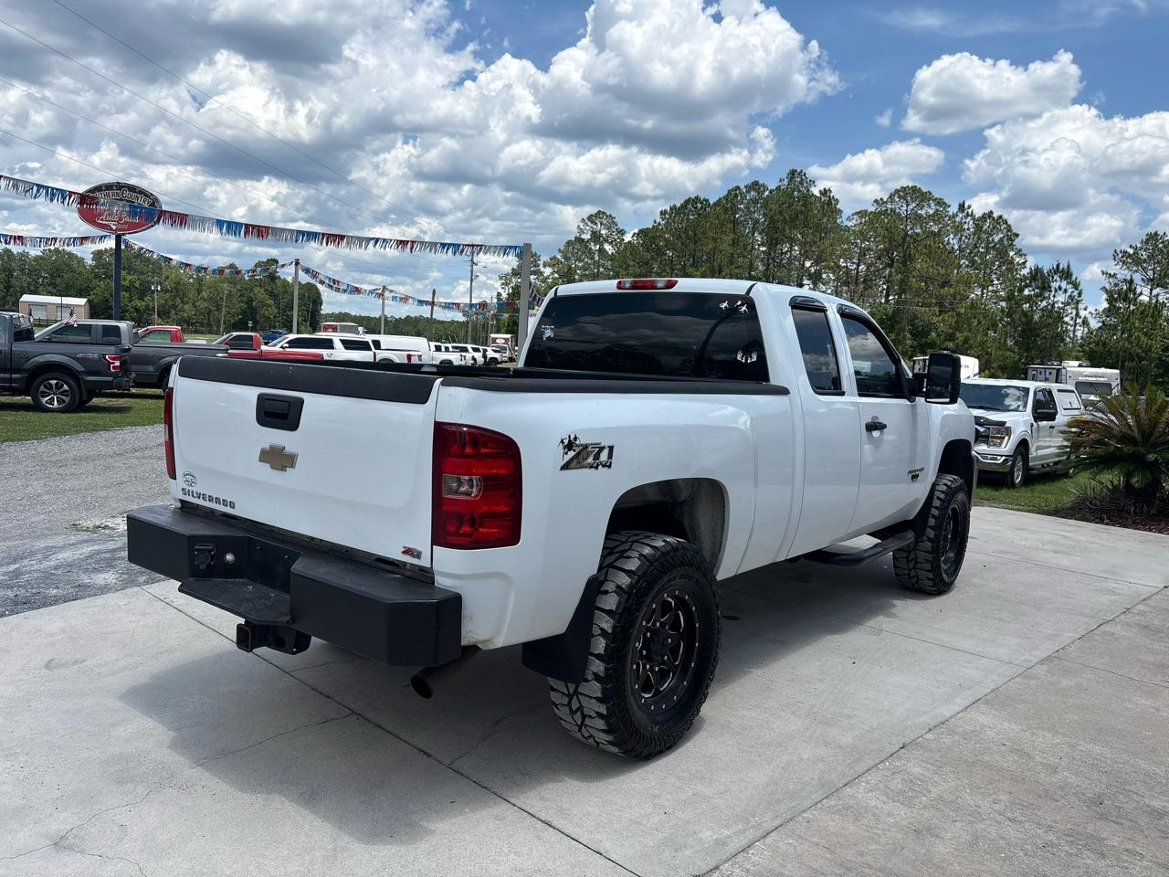 Chevrolet Silverado 2500HD Work Truck Ext. Cab 4WD 2011