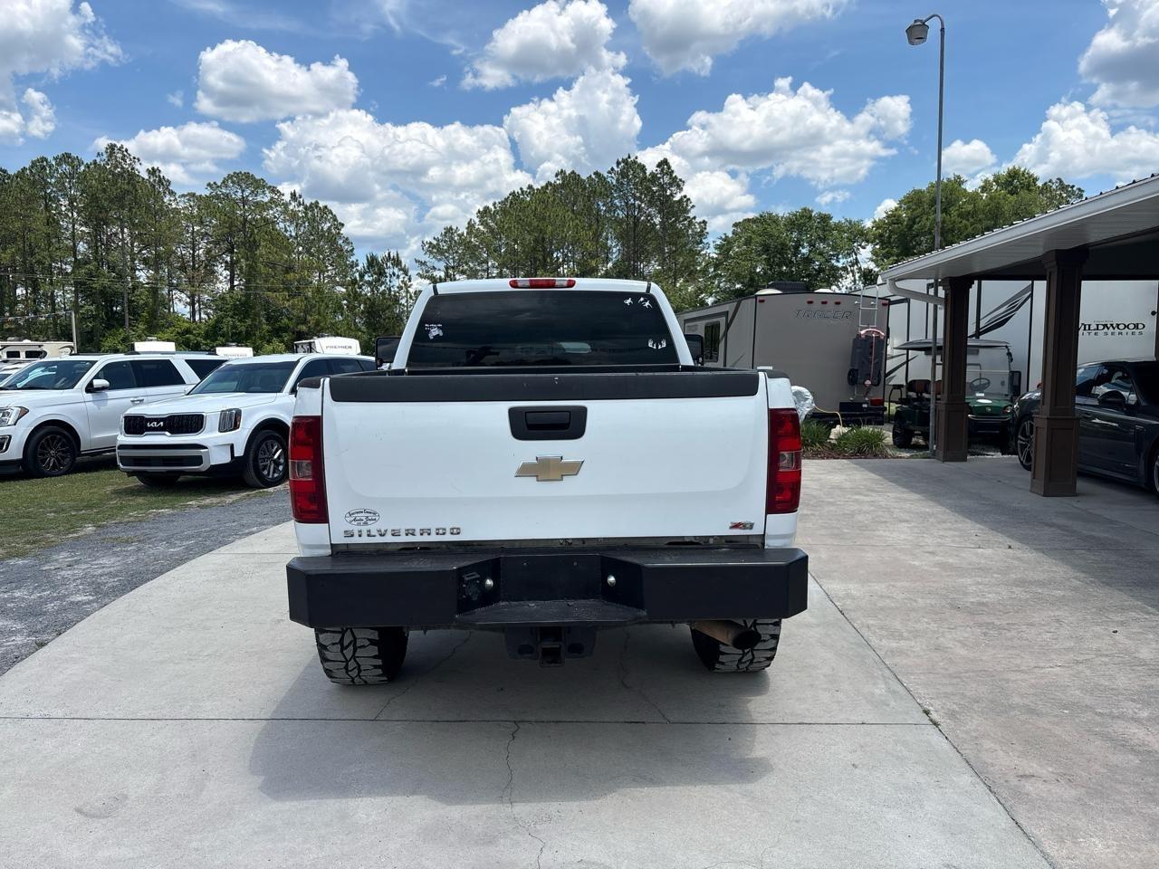 Chevrolet Silverado 2500HD Work Truck Ext. Cab 4WD 2011