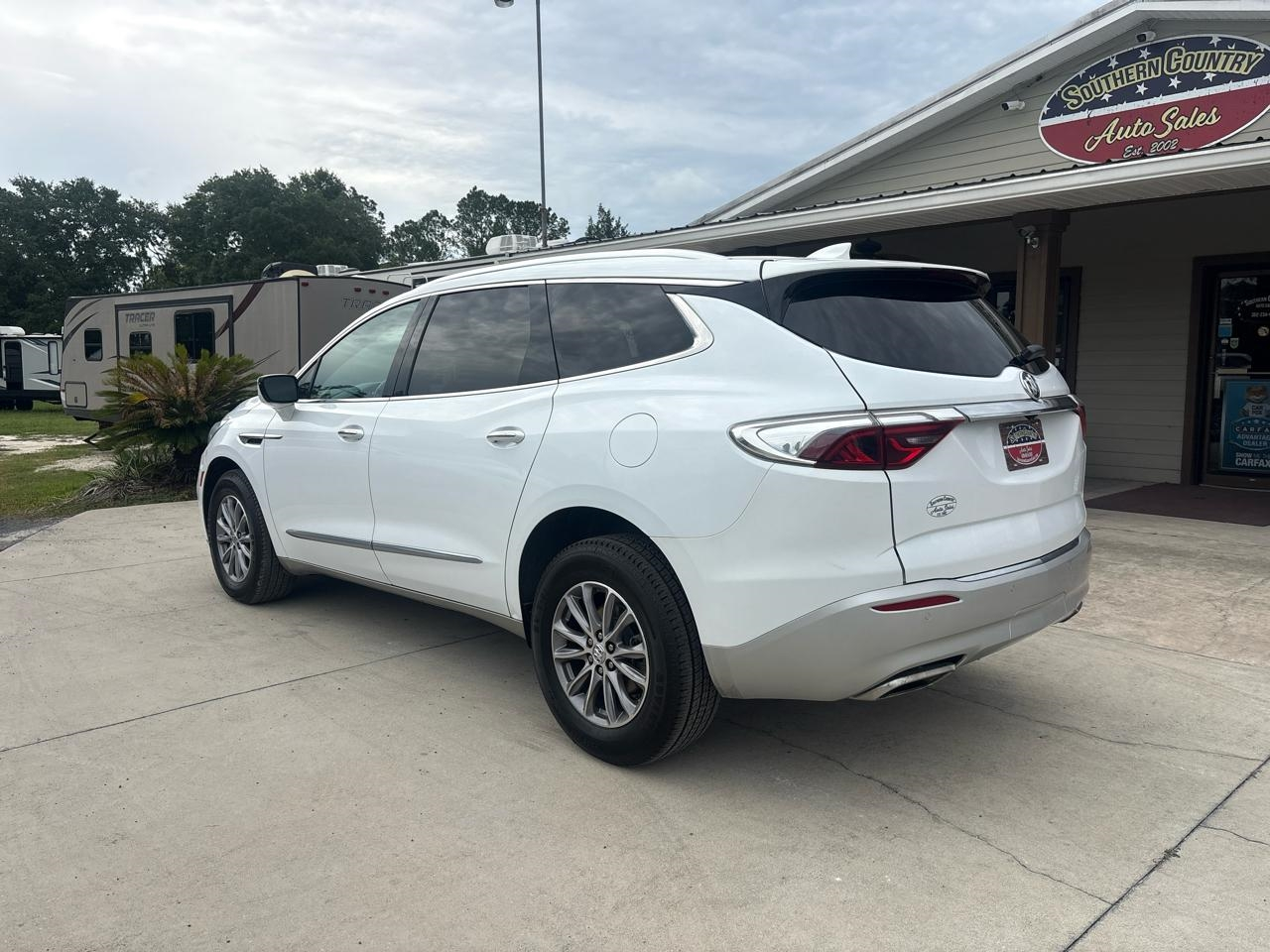 Buick Enclave Essence FWD 2023