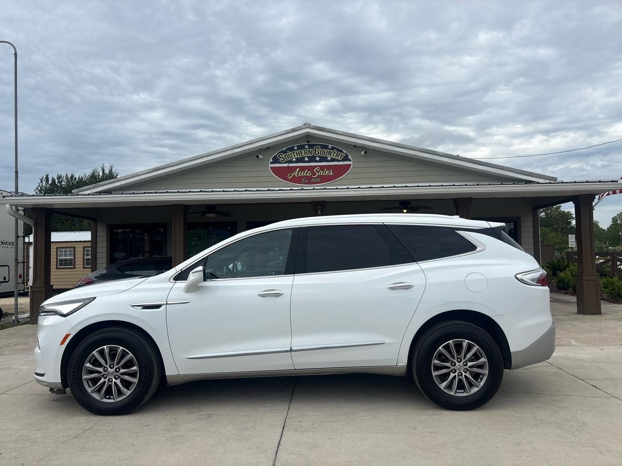 Buick Enclave Essence FWD 2023