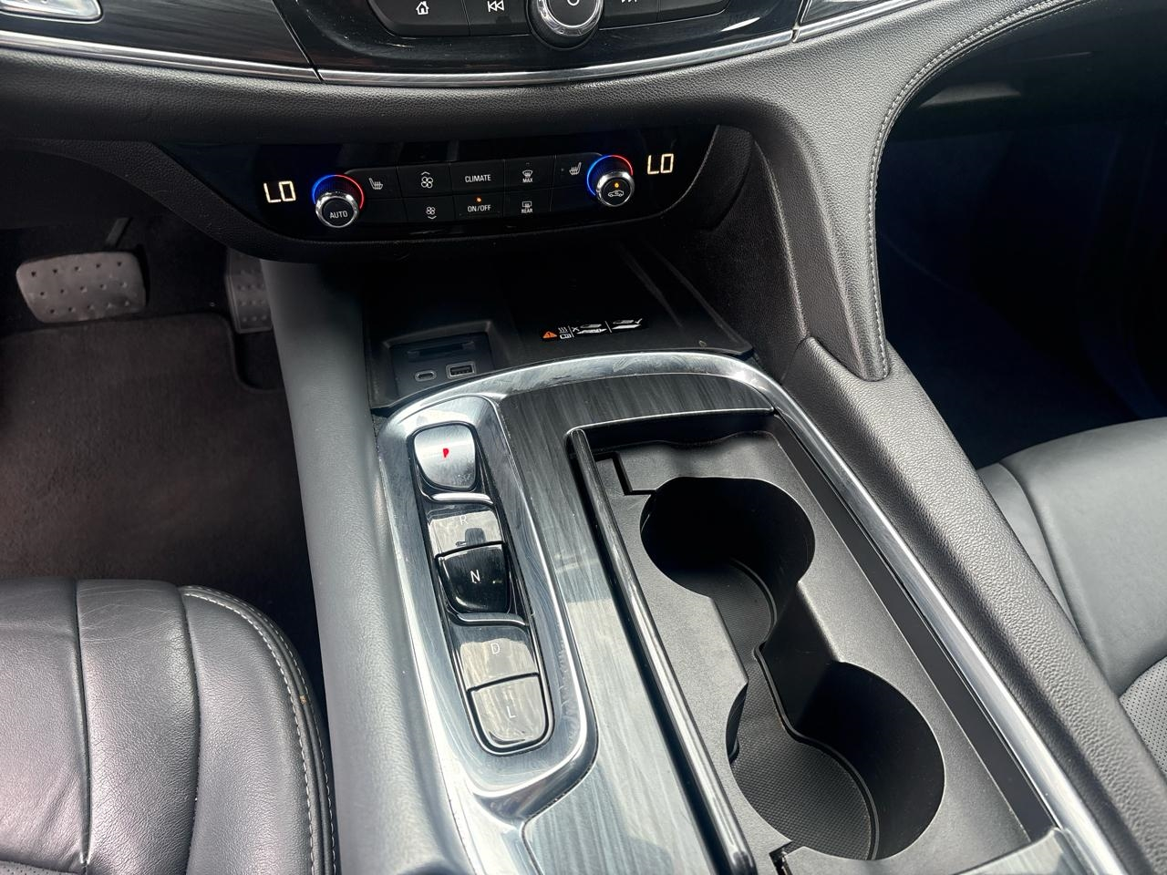 Buick Enclave Essence FWD 2023