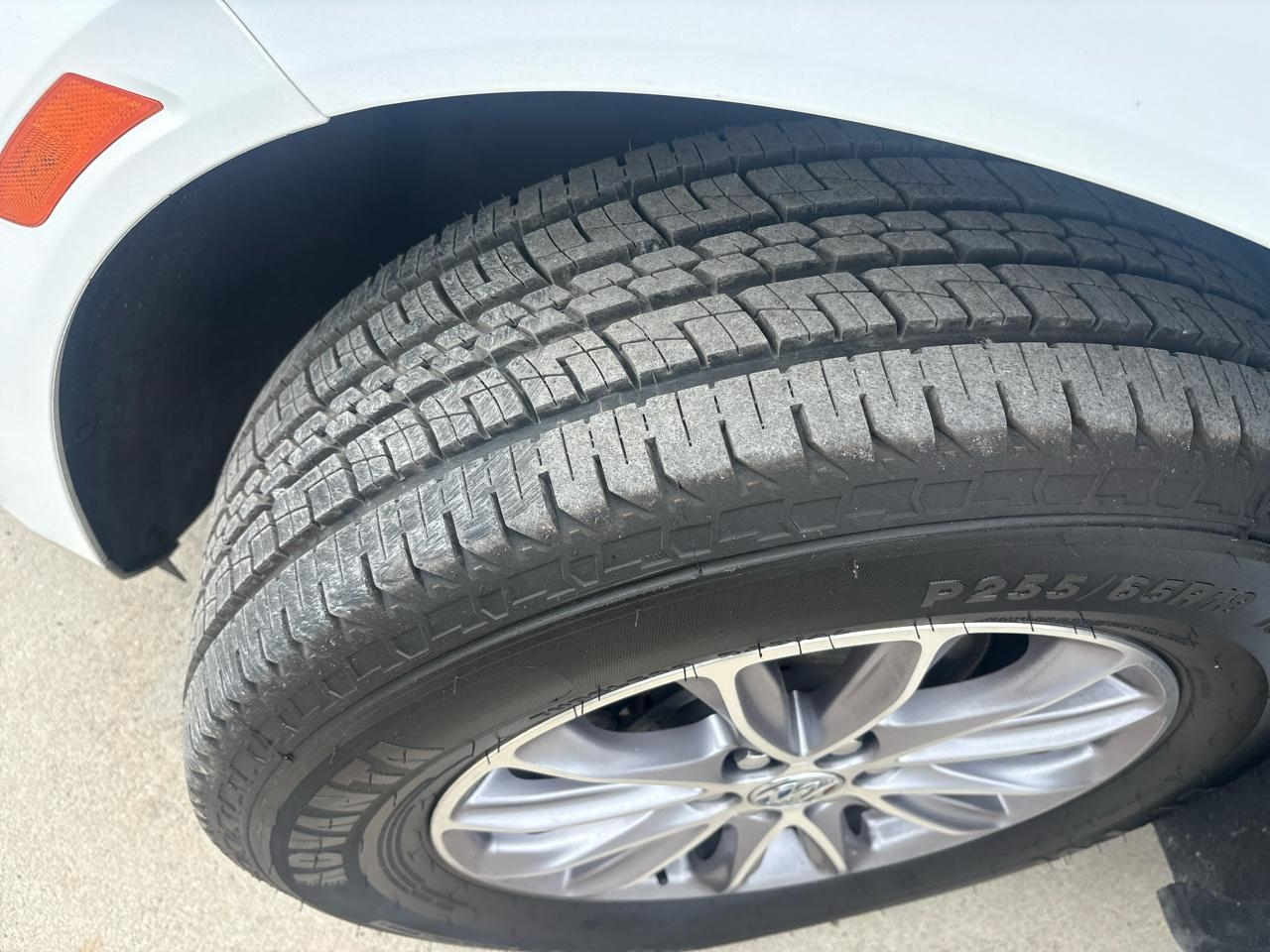Buick Enclave Essence FWD 2023