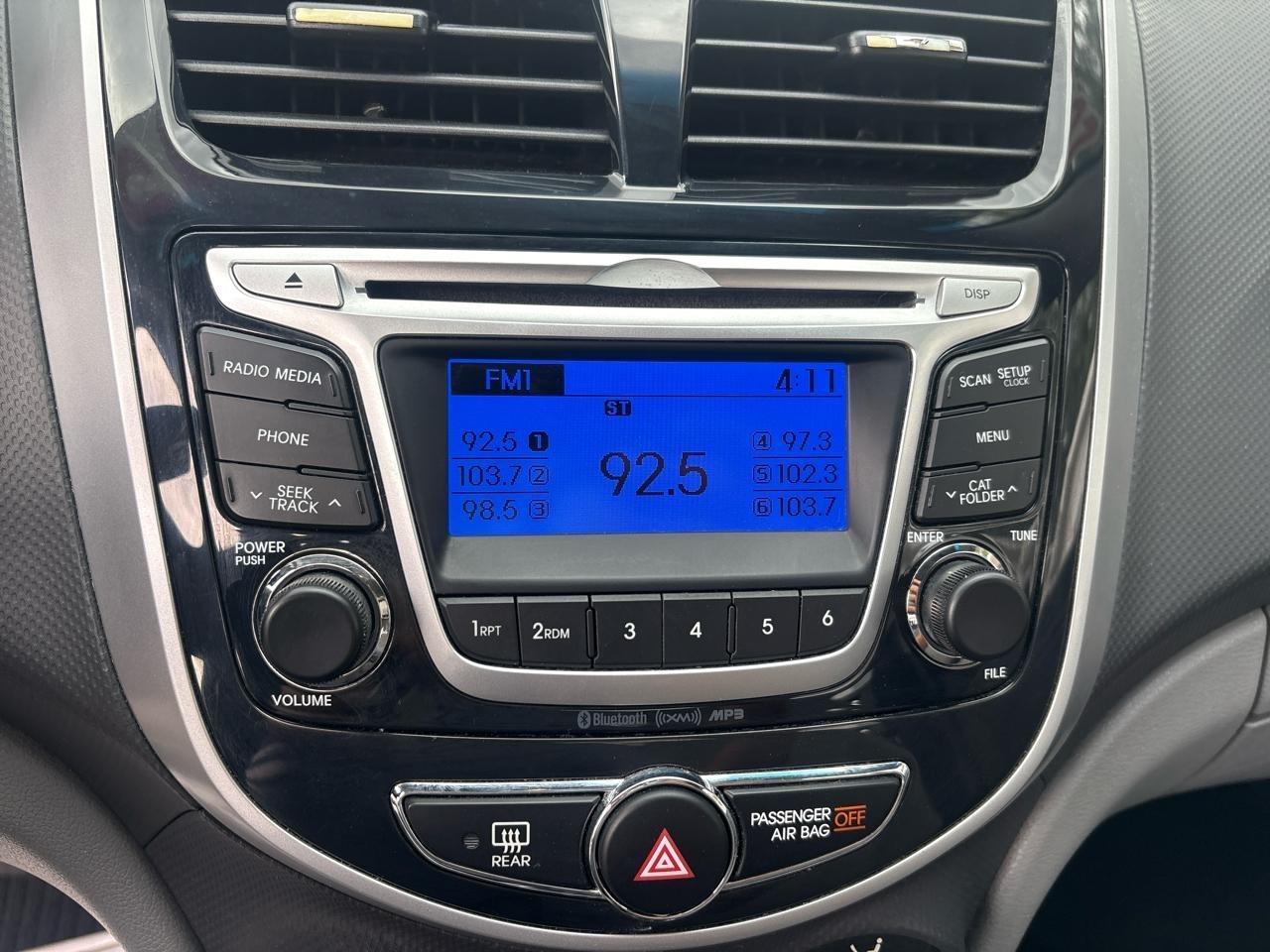 Hyundai Accent GLS 4-Door 2014