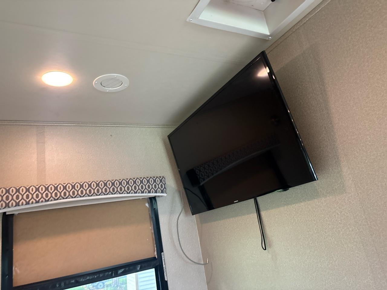 Ford Stripped Chassis Motorhome  2018