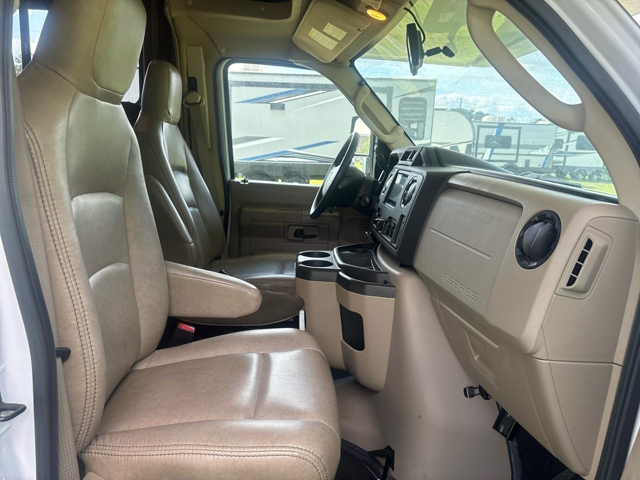 Ford Econoline E450 2016