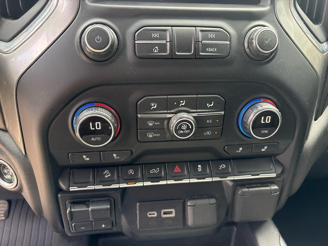 Chevrolet Silverado 1500 RST Crew Cab 4WD 2020