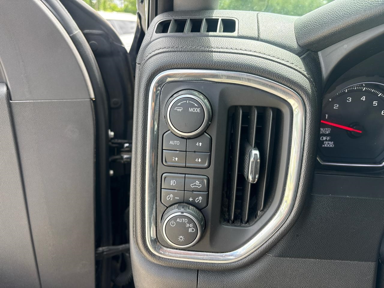 Chevrolet Silverado 1500 RST Crew Cab 4WD 2020