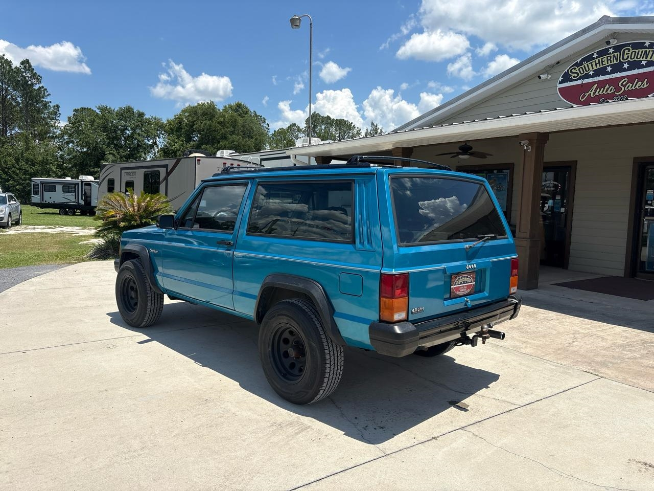 Jeep Cherokee SE 2-Door 2WD 1994