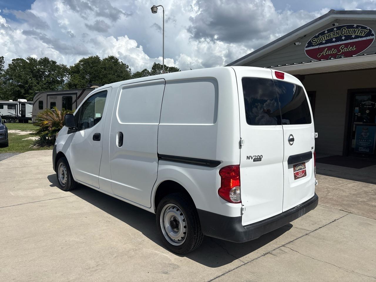 Nissan NV200 SV 2016