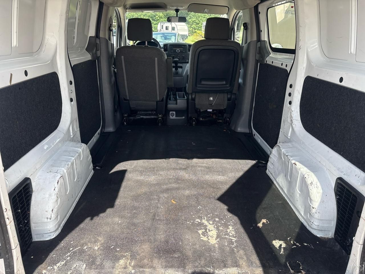 Nissan NV200 SV 2016