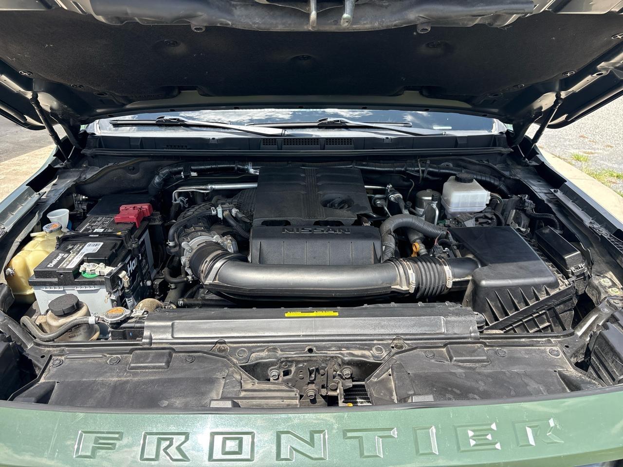 Nissan Frontier SV Crew Cab 2WD 2023