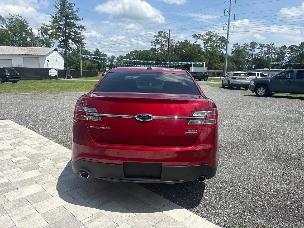Ford Taurus SEL FWD 2015